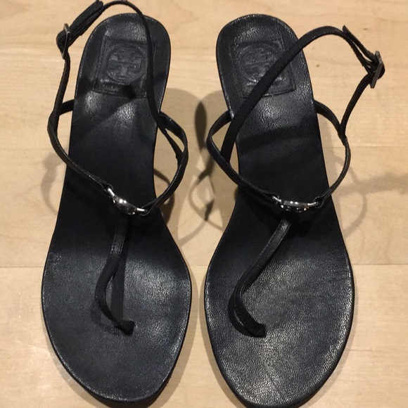 Tory Burch Thong kitten heel black sandal 9M - Picture 2 of 7